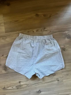 Shorts 90s