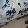 Silkkinen yömekko