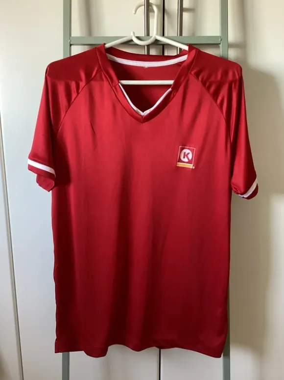 Sjælden sommer T-shirt fra 2021/22