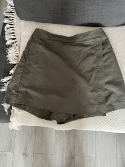 Skort Spódnico-spodenki Uniqlo