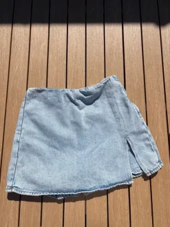 Skort strl 36