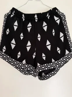 Sommershorts | H&M | Str 38 | Nye