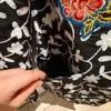 Sort brokadestof-blazer med blomster- og fuglebroderi, ASOS