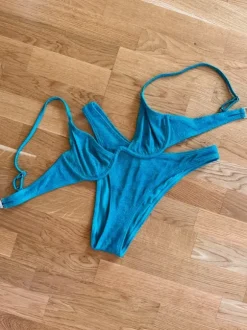 South Beach bikini – metallic turkos