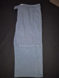 Speit nye Lyseblå suit pants fra Les Deux i str 34 sælges !