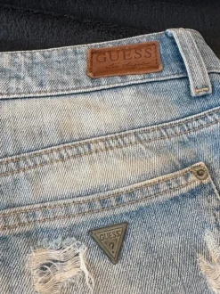 Spodenki GUESS 🩷