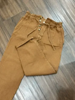 Spodnie bawełniane pull&bear 38