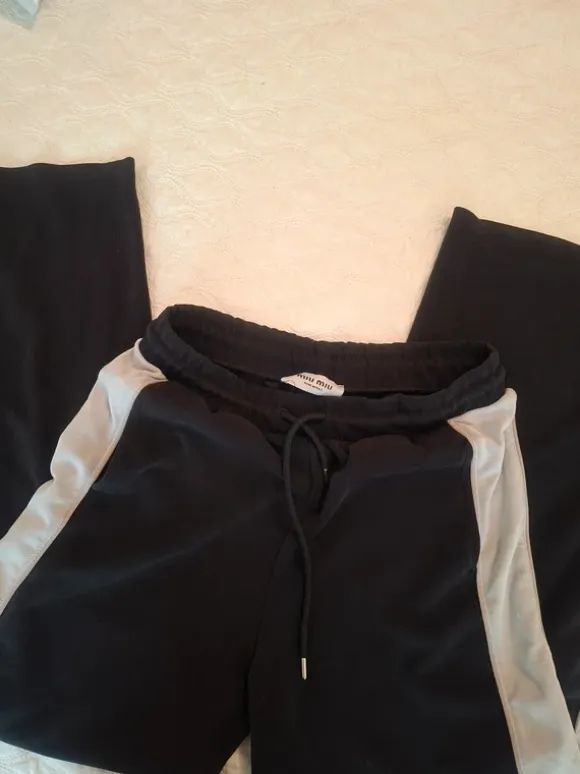 Spodnie dresowe miu miu 152