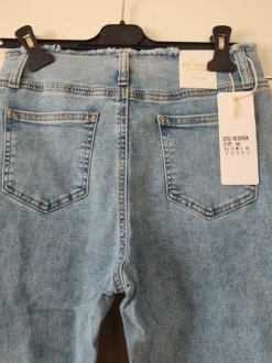 Spodnie jeans dzwony mała M