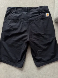 Sprzedam męskie krótkie spodnie Carhartt