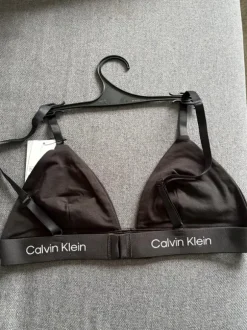 Stanik zapinany Calvin Klein