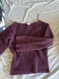 Stickad tröja