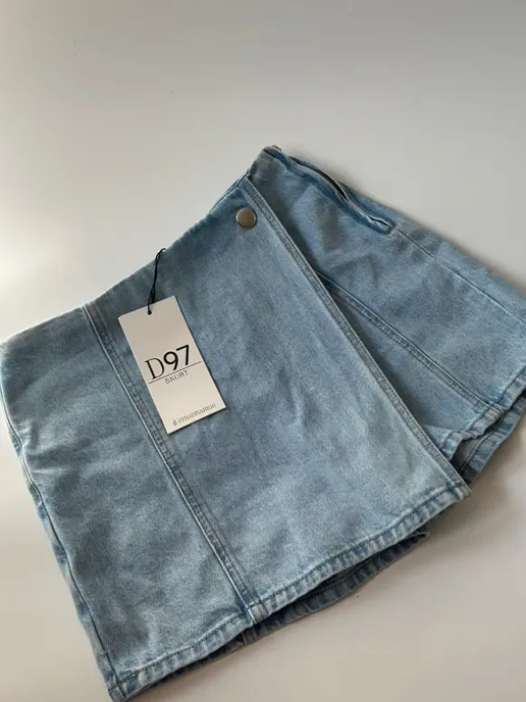 Stradivarius spódnico spodenki jeansowe niebieskie zapinane nowe