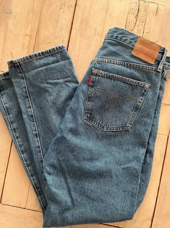 Straight Levi’s jeans