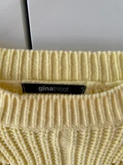 Striktrøje fra Gina Tricot