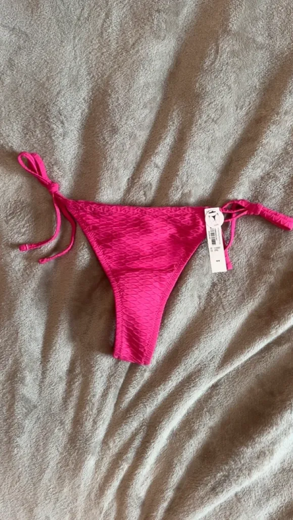 Stringi bikini