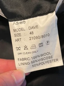 Suit Adverb 100% Wool