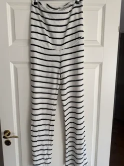 Super fina sommar gravid byxor randiga H&M storlek M