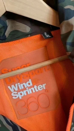 Superdry sport jacka