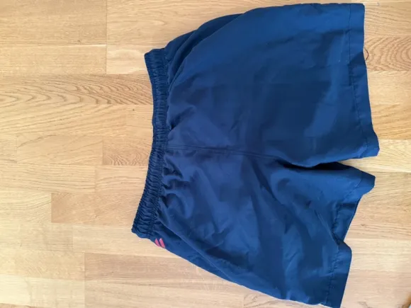 Superdry Träningsshorts - L