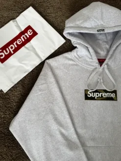 Supreme Hoodie