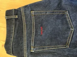 Suprême raw denim bukser