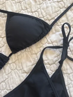 Svart Triangel Bikini