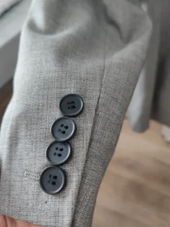 Szary męski garnitur H&M r. 50