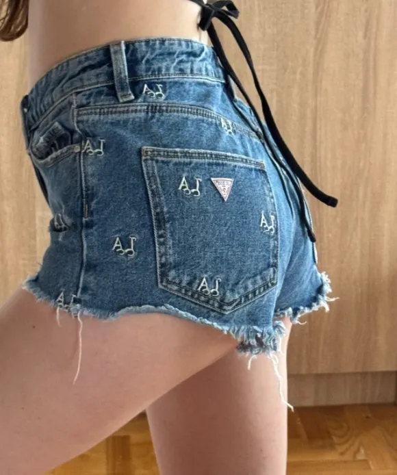 Szorty Guess Xs/S jeans