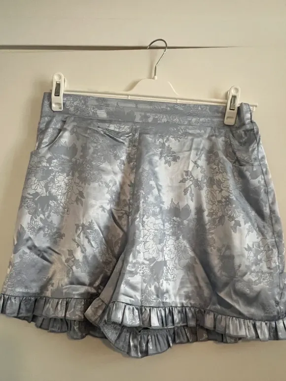 Taobao tenshi Kaiwai 2-piece set