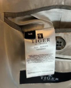 Tiger of Sweden kostym – stl 148