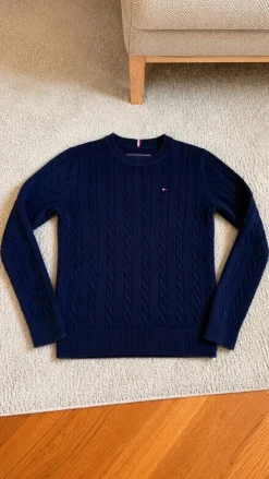 Tommy Hilfiger knit
