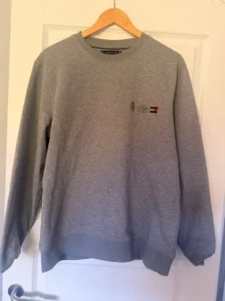 Tommy Hilfiger sweatshirt