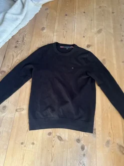 Tommy Hilfiger trøje