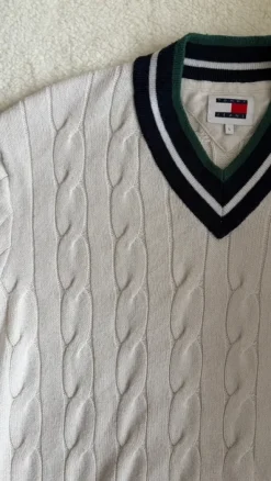 Tommy Jeans Sweter Krykietowy | Old Money Vibe | Splot Warkoczowy | Rozmiar L