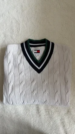 Tommy Jeans Sweter Krykietowy | Old Money Vibe | Splot Warkoczowy | Rozmiar L
