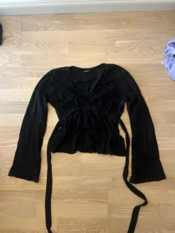 Topp från Gina Tricot