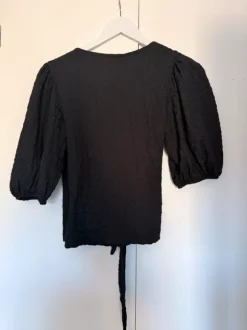 Topp Monki strl M