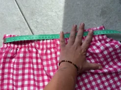 Trendy szerokie spodnie kolorowe z falbanką m w kratkę Vichy viralowe