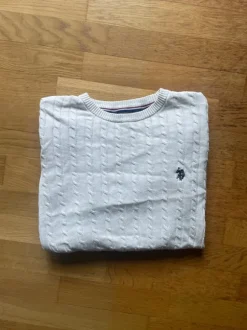 Tröja