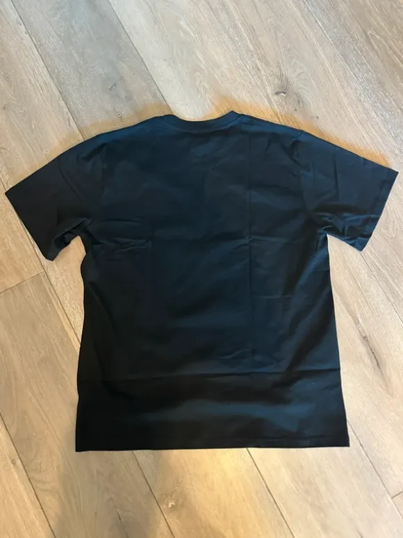 T-shirt med print