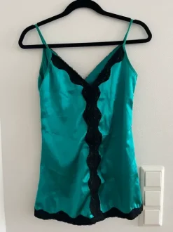 Turkos lingerie