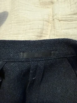 Uniqlo mörkblå ullkavaj, storlek M