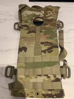 US Army usgi ocp Multicam Scorpion Hydration Carrier, Water bladder, Surplus