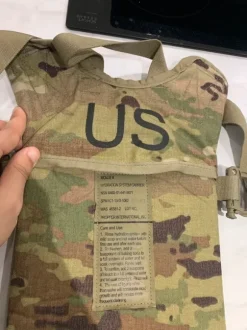US Army usgi ocp Multicam Scorpion Hydration Carrier, Water bladder, Surplus