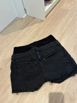 Venteshorts