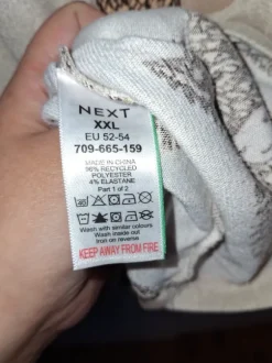 Ventesæt fra next