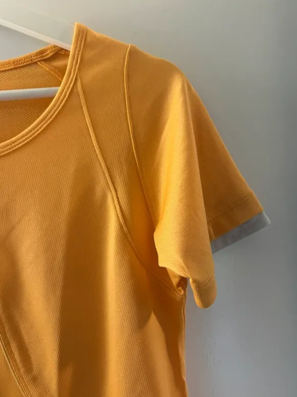 Vintage Adidas Y2K activewear top