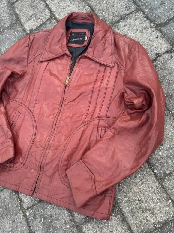 Vintage oversized cognac leather jacket / distressed 90s fit