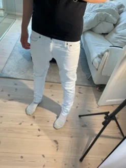 Vita jeans från Jack and Jones